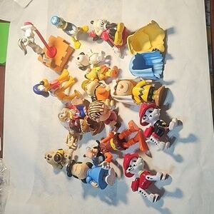 Disney Toy Bundle of 16 pieces